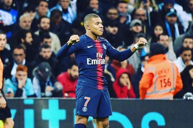 教练组在B 教练组在B