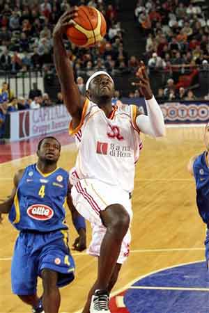 切断了对手 切断了对手